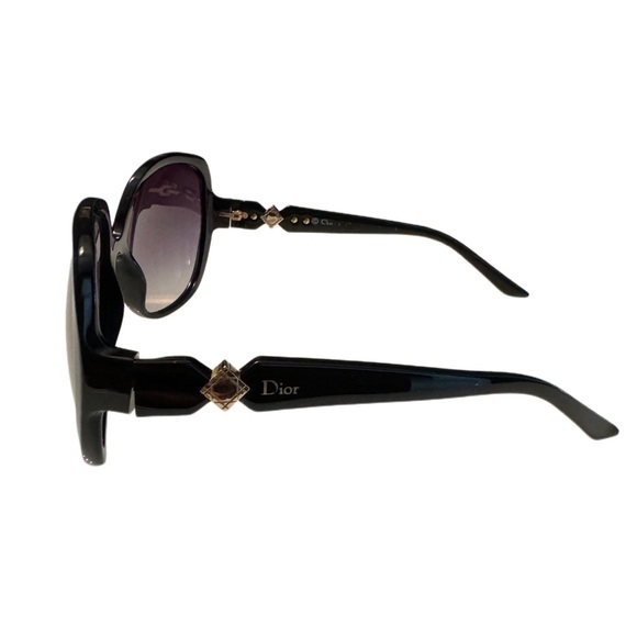 DIOR Sunglasses w/Gold Diamond Shape Logo - Picture 6 of 14